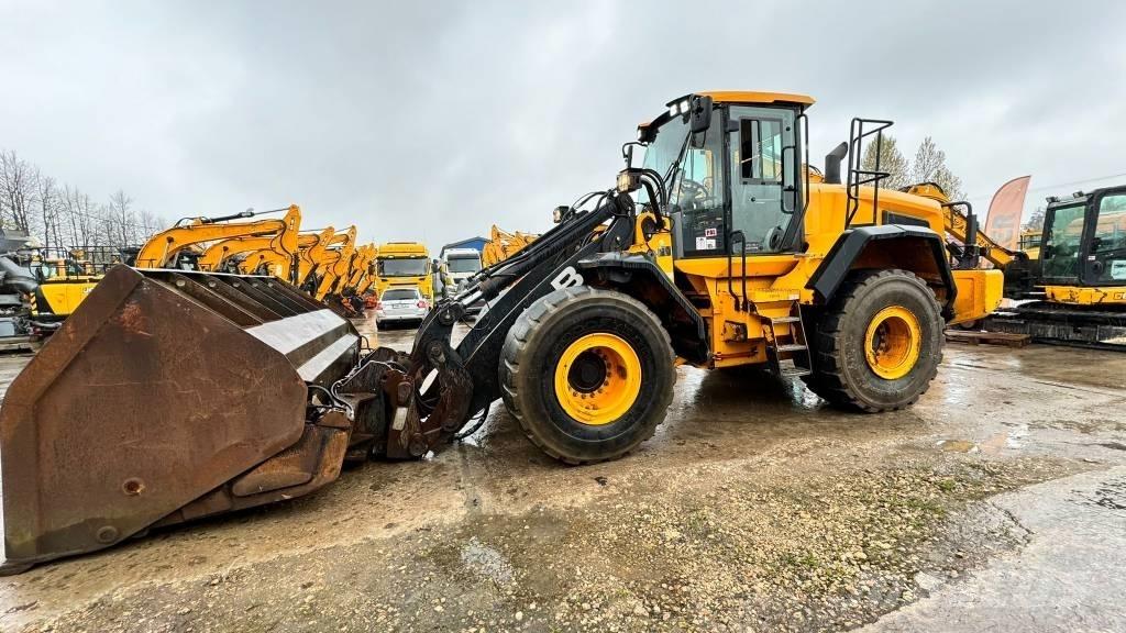 JCB 457 HT Колесни товарачи