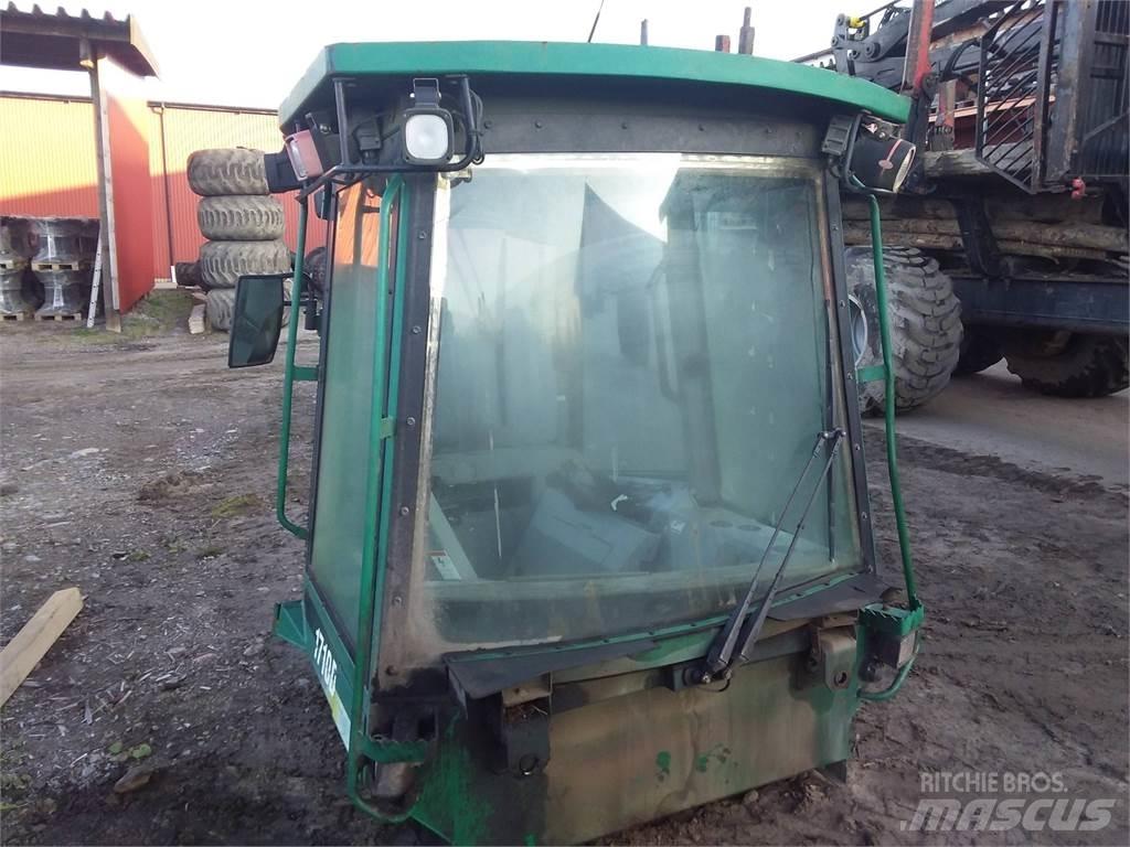 Timberjack 1710d Кабина