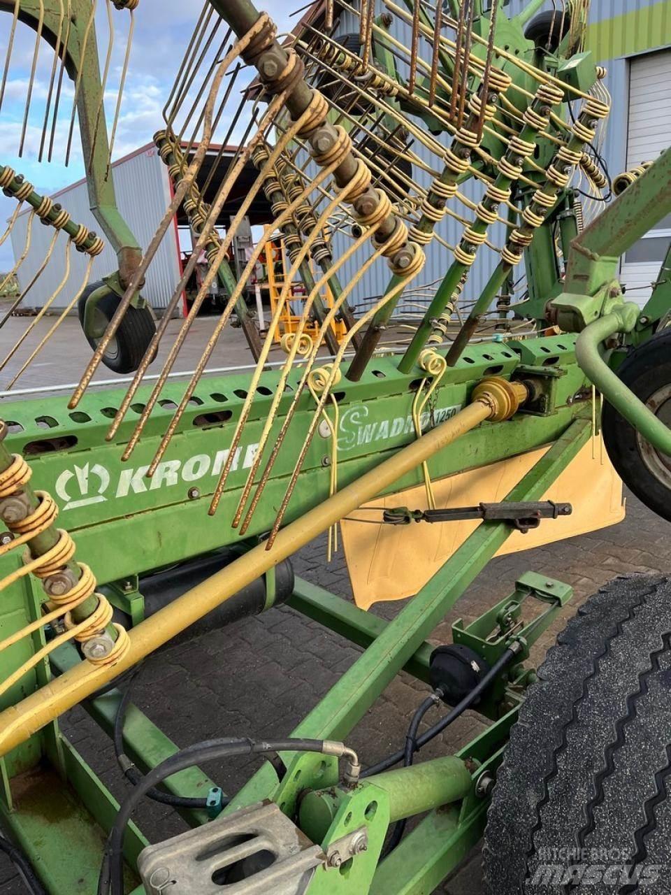 Krone Swadro 1250 Уиндроуърс/Косачки за сено и др.

