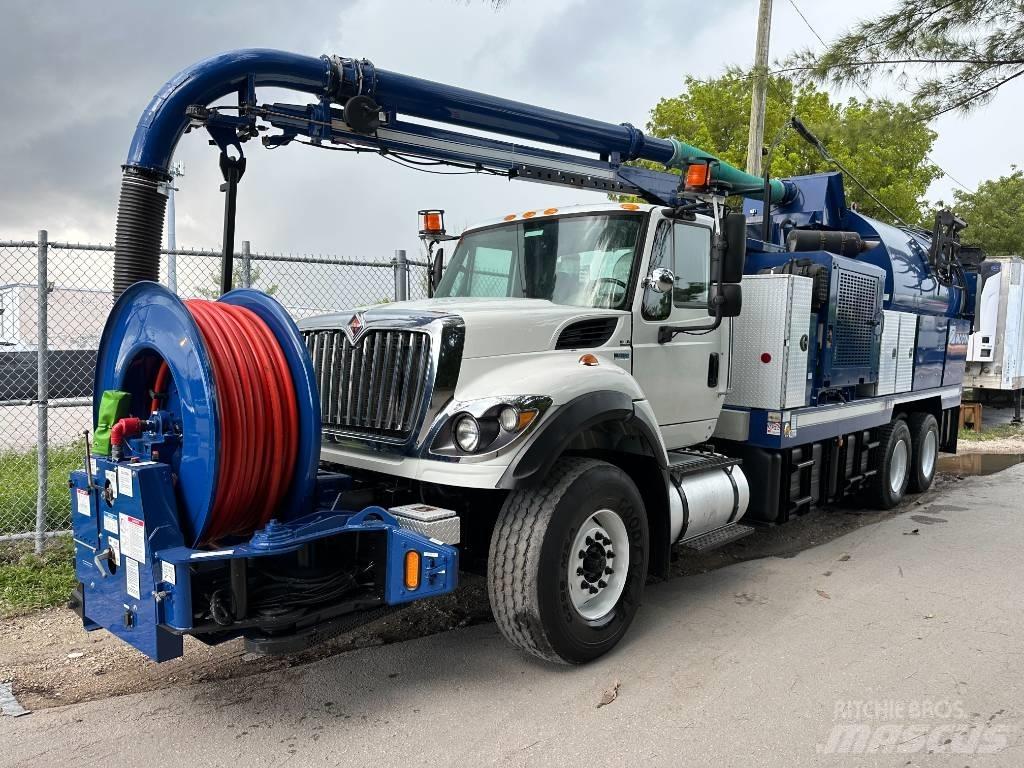 International 7500 Комби / вакуум камиони
