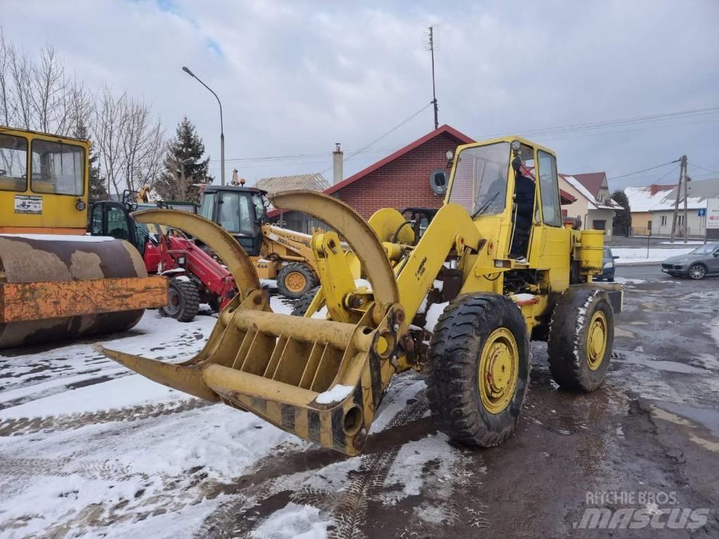  Ł 200 Ładowarka Колесни товарачи
