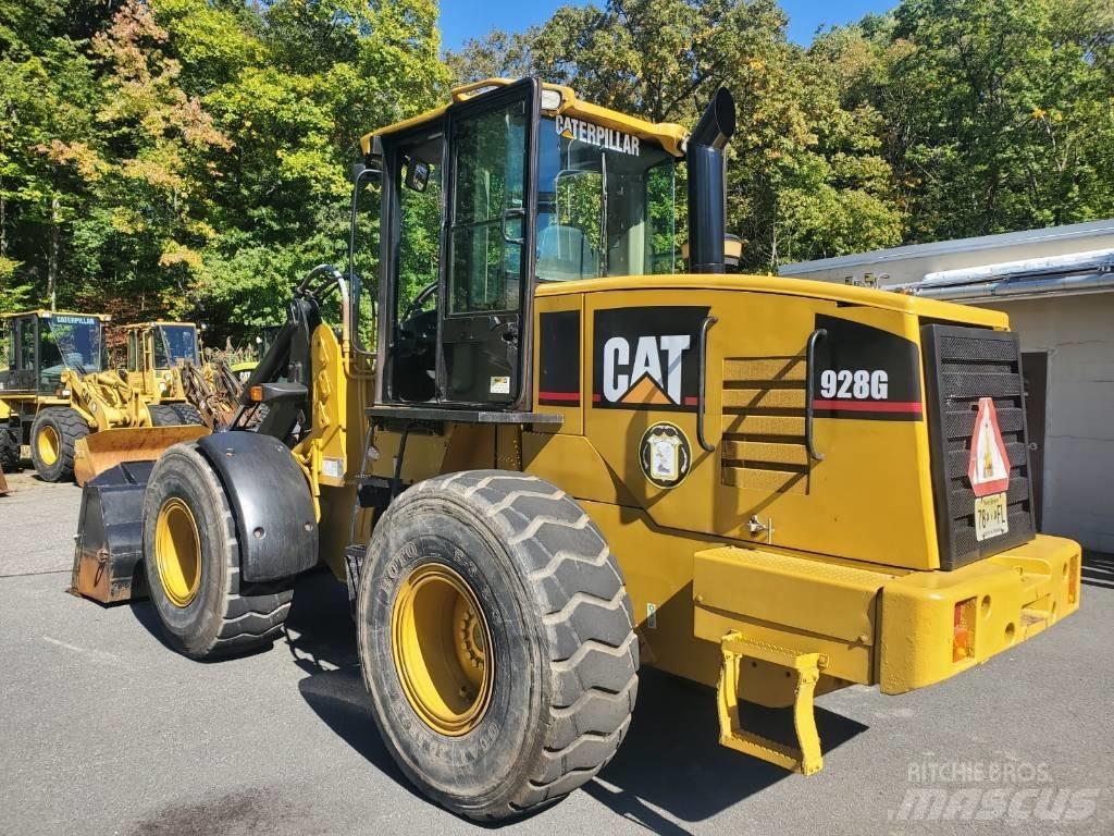 CAT ICRT28G Колесни товарачи