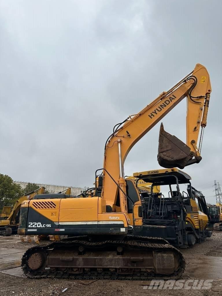 Hyundai 220LC-9S Верижен екскаватор