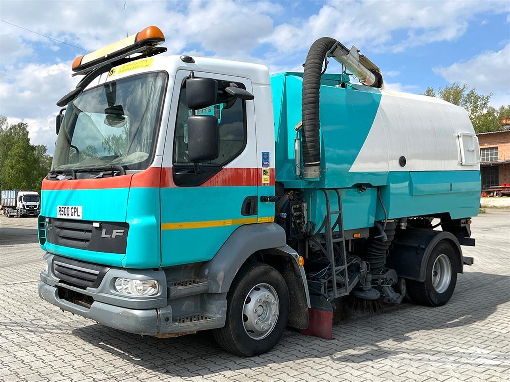 Johnston VT650 Автоматични метачки с четки