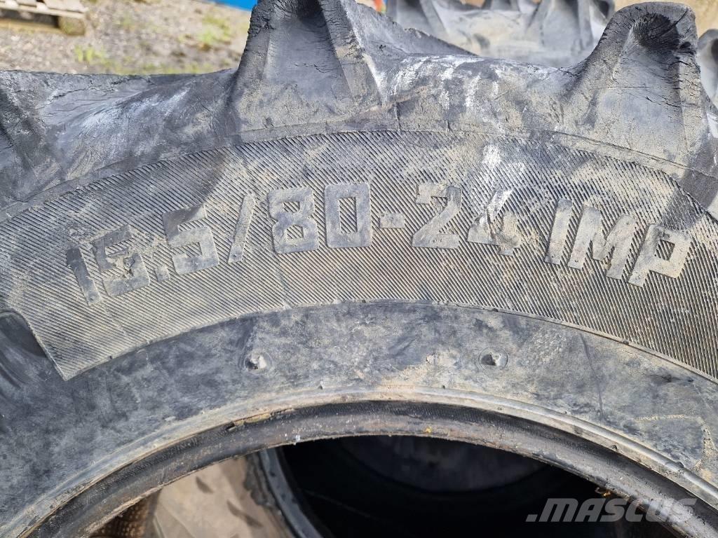 JCB 531-70 Гуми