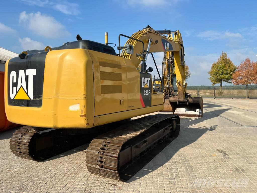 CAT 323 F L Верижен екскаватор