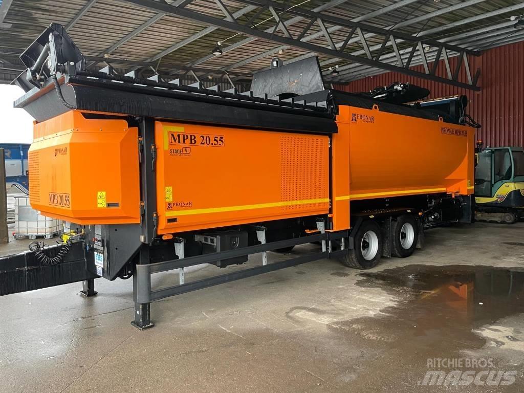 PRONAR MPB 20.55 Мобилни скрийнери
