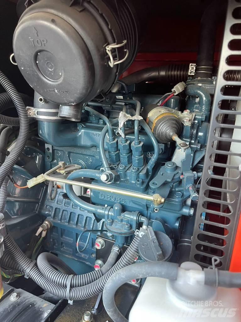 Kubota 12KVA Дизелови генератори
