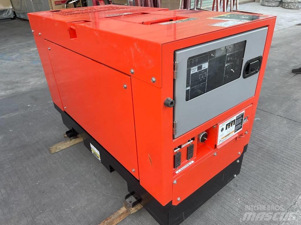 Kubota 12KVA Дизелови генератори

