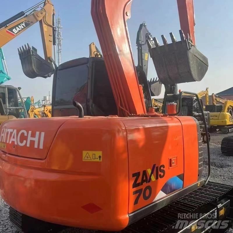 Hitachi ZX 70 Мини екскаватори < 7 т