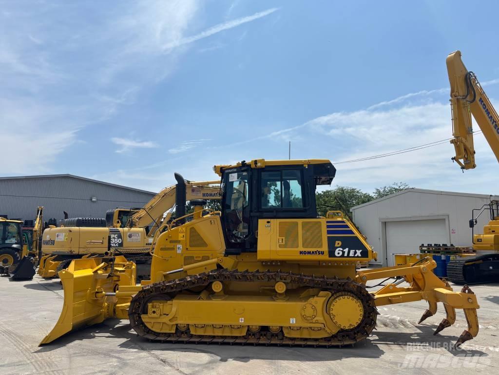 Komatsu D61EX-24E0 Верижни булдозери

