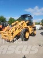 LiuGong 842 Колесни товарачи