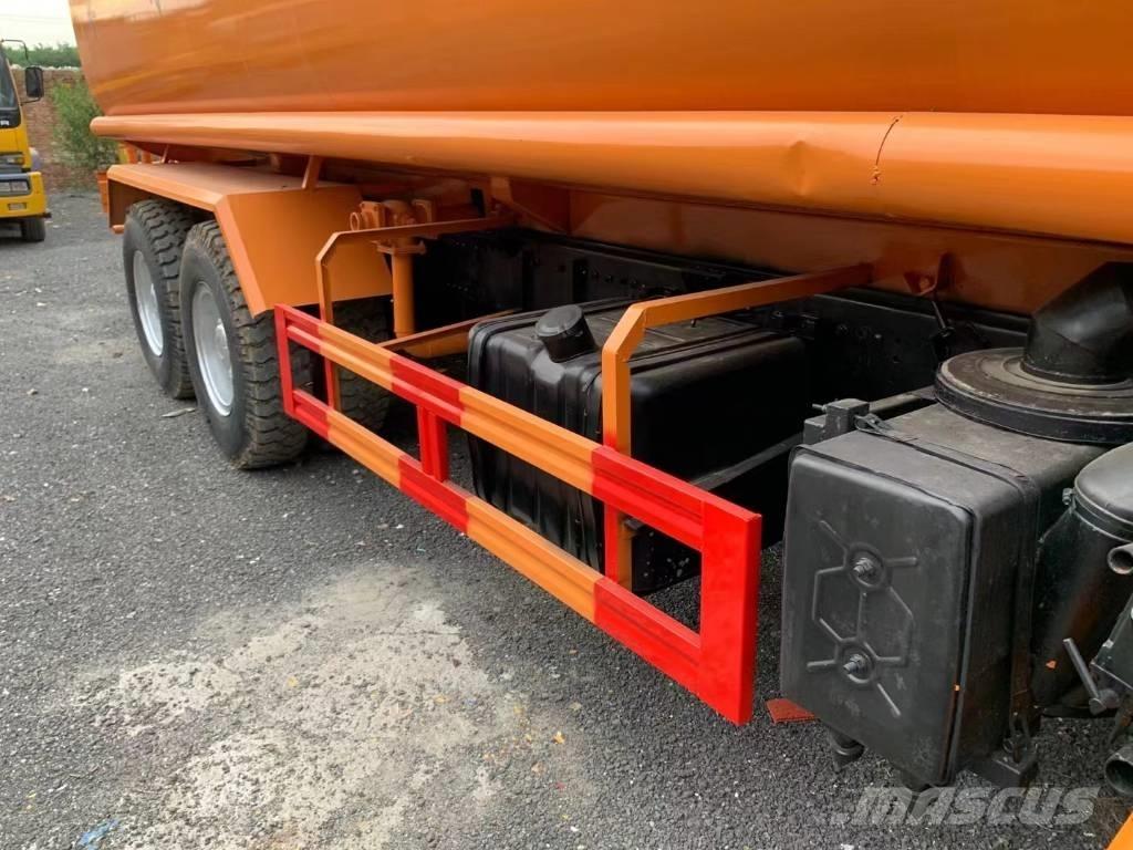 Shacman F3000 6X4 Цистерни за вода
