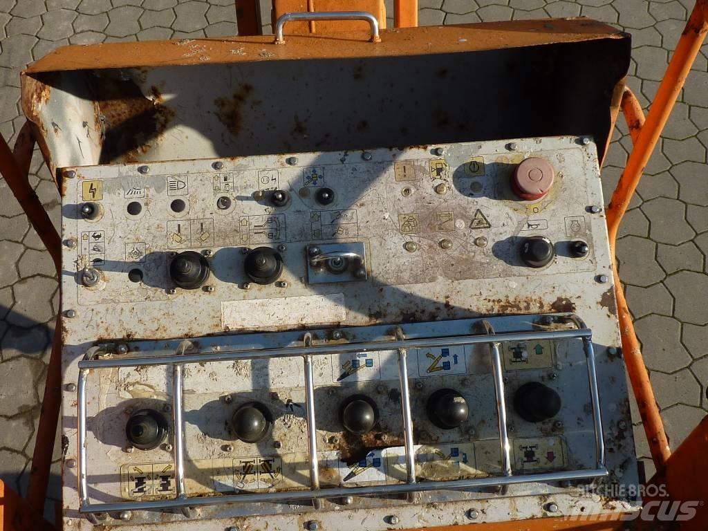 Aichi SP 21 AJ Телескопични повдигачи
