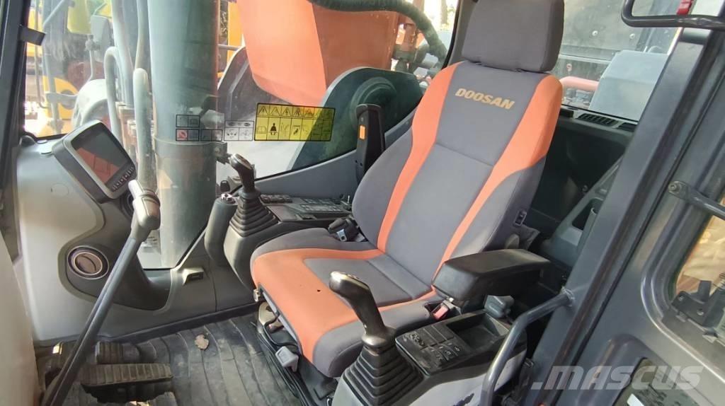 Doosan DX 530 LC-5 Верижен екскаватор