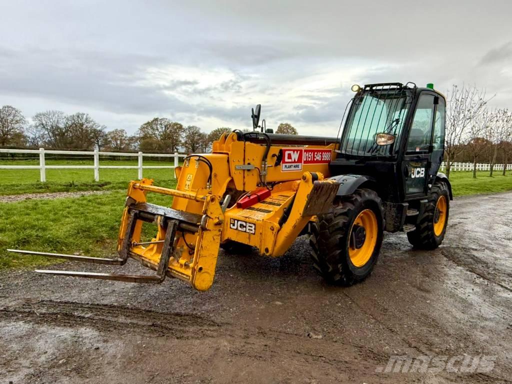 JCB 540-140 Телескопични товарачи