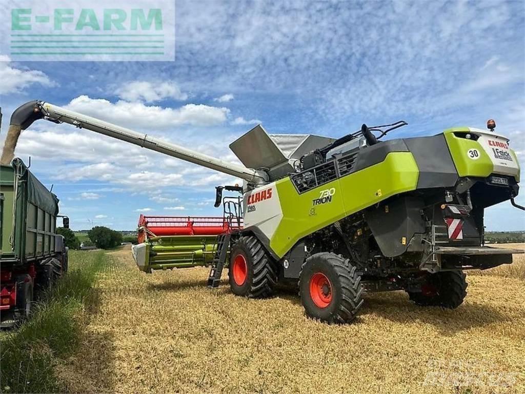 CLAAS trion 730 Комбайни