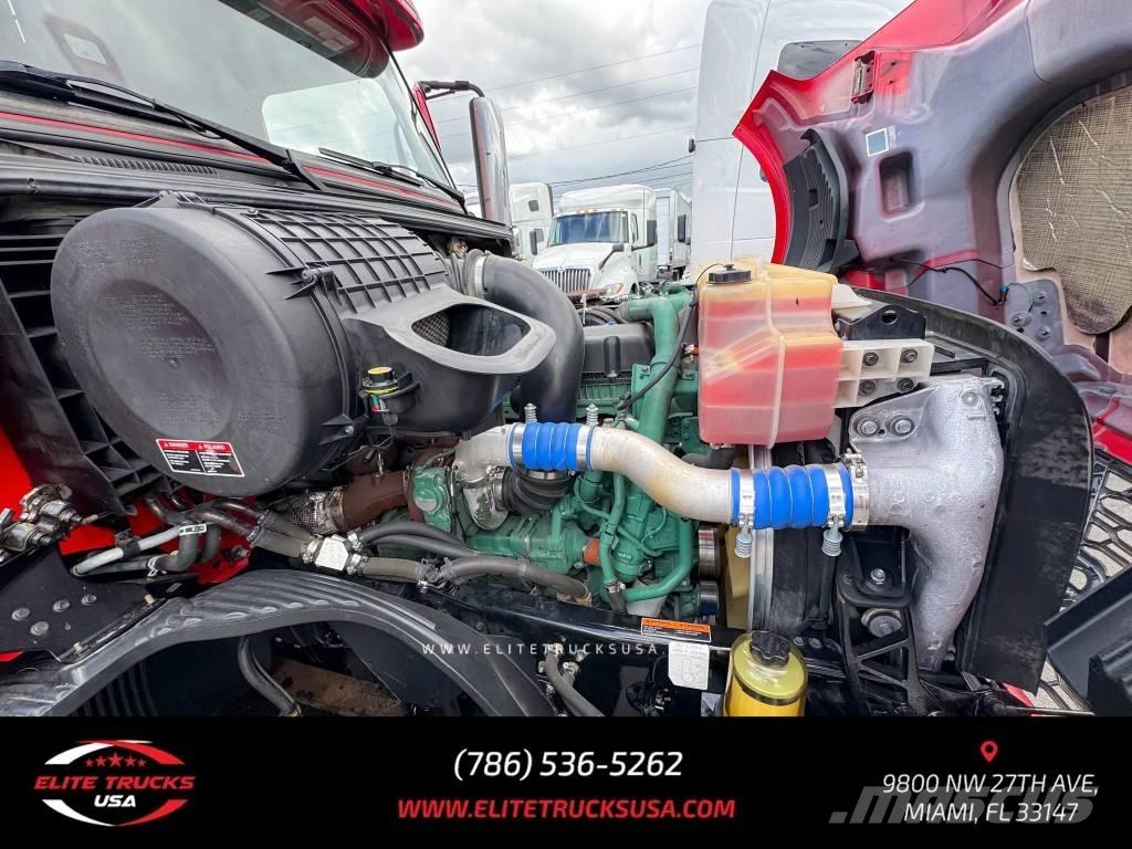 Volvo Commercial VNL Влекачи