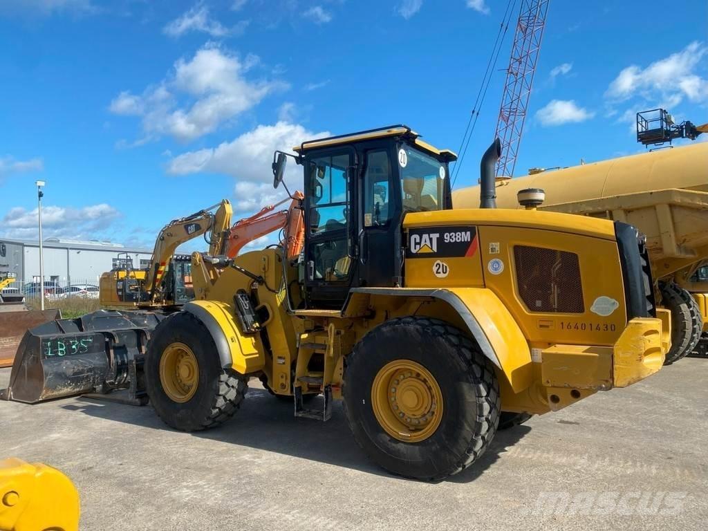 CAT 938M NVT Колесни товарачи
