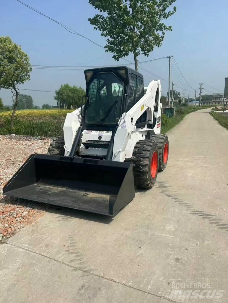 Bobcat S 330 Мини товарачи
