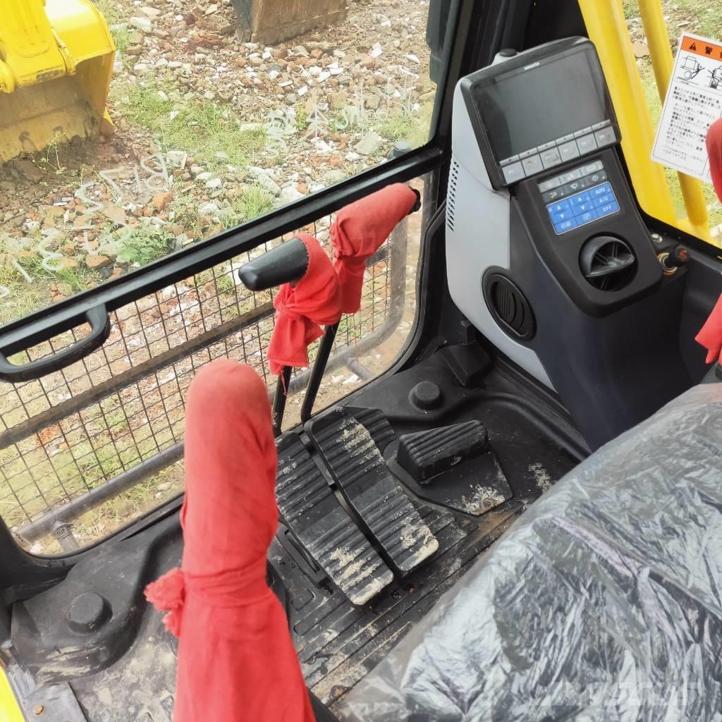 Komatsu PC200-8 Верижен екскаватор