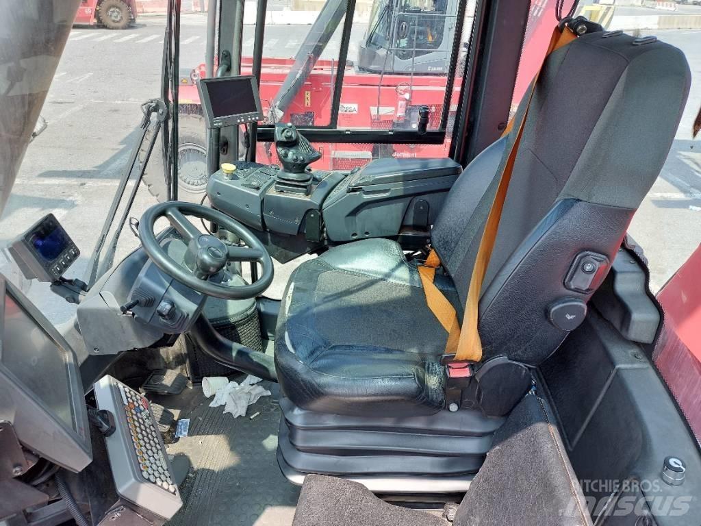 Kalmar DRG450-65S5 Кари товарачи на контейнери