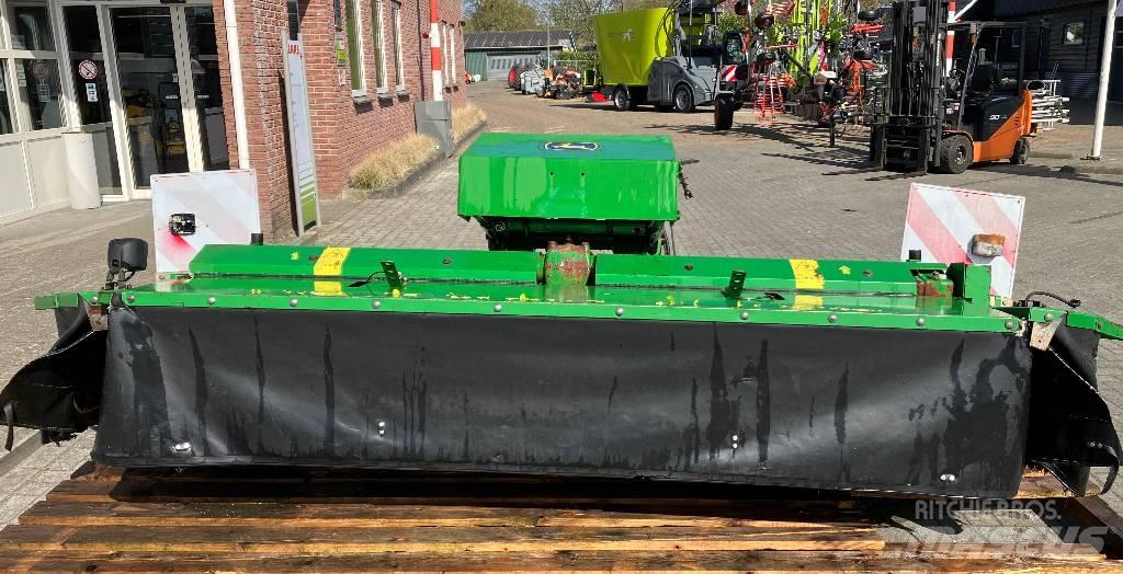 John Deere CC 228 A Косачки