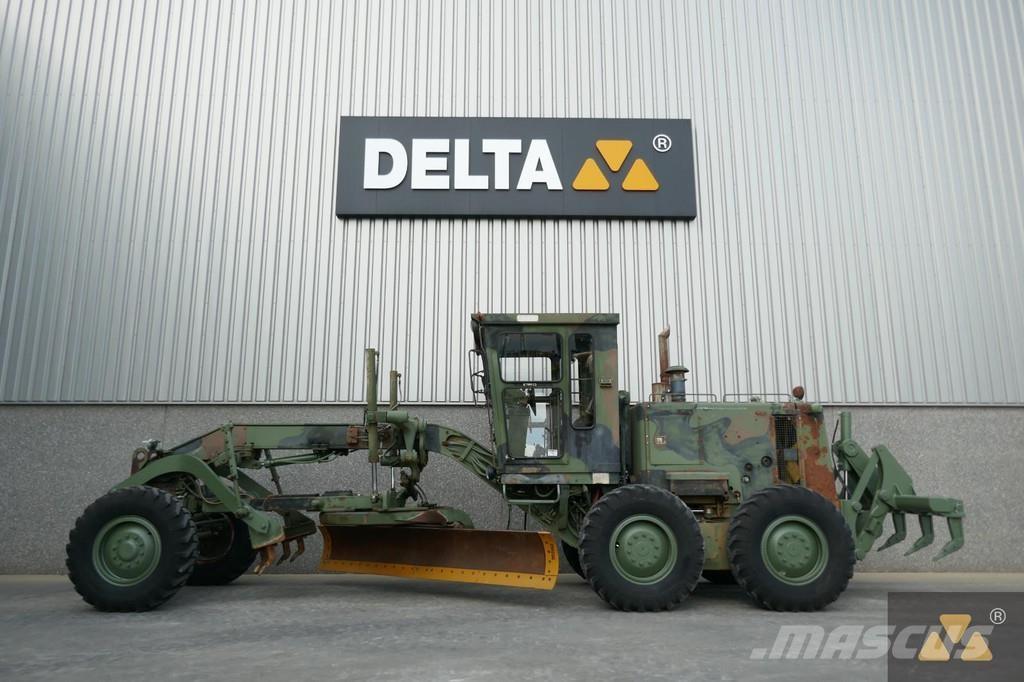 CAT 130G Ex-army Грейдери