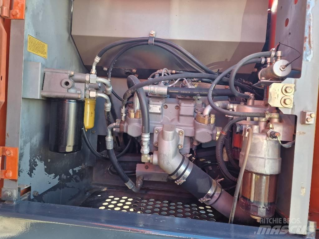 Hitachi ZX 210-3 Верижен екскаватор