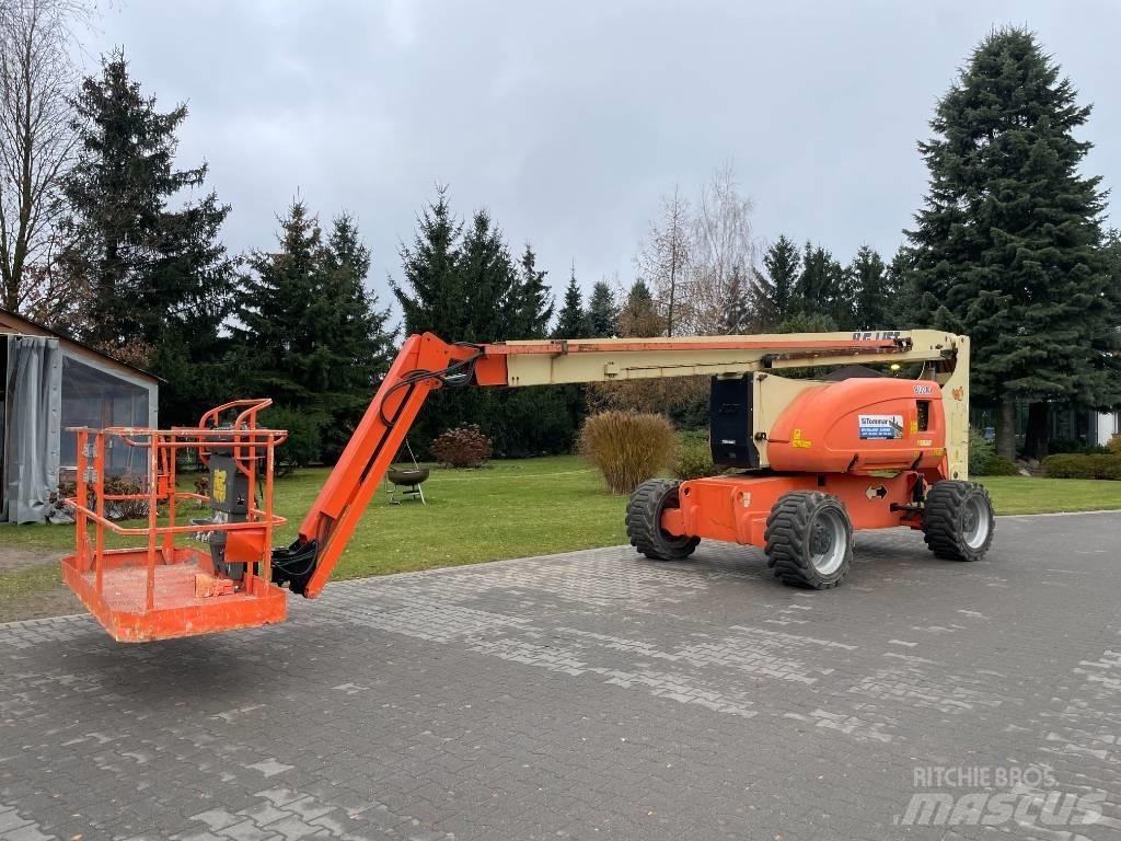 JLG 800 AJ Съчленени стрелови подемници