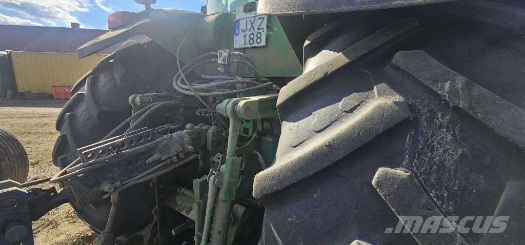 John Deere 8530 Трактори