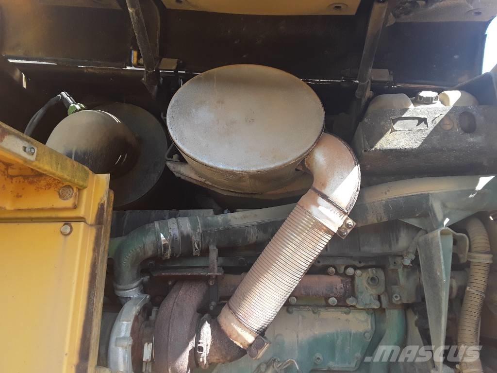 Volvo L 180 E Колесни товарачи