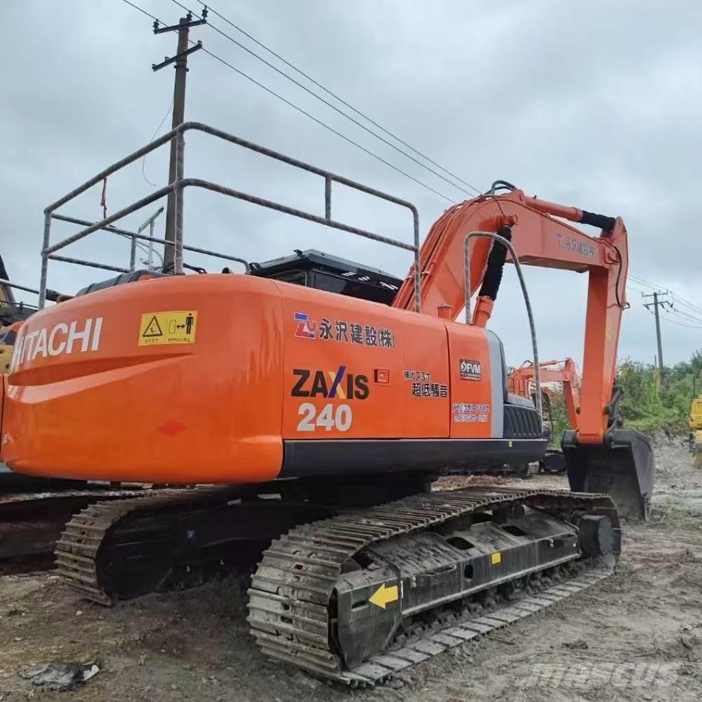 Hitachi 240-3 Верижен екскаватор