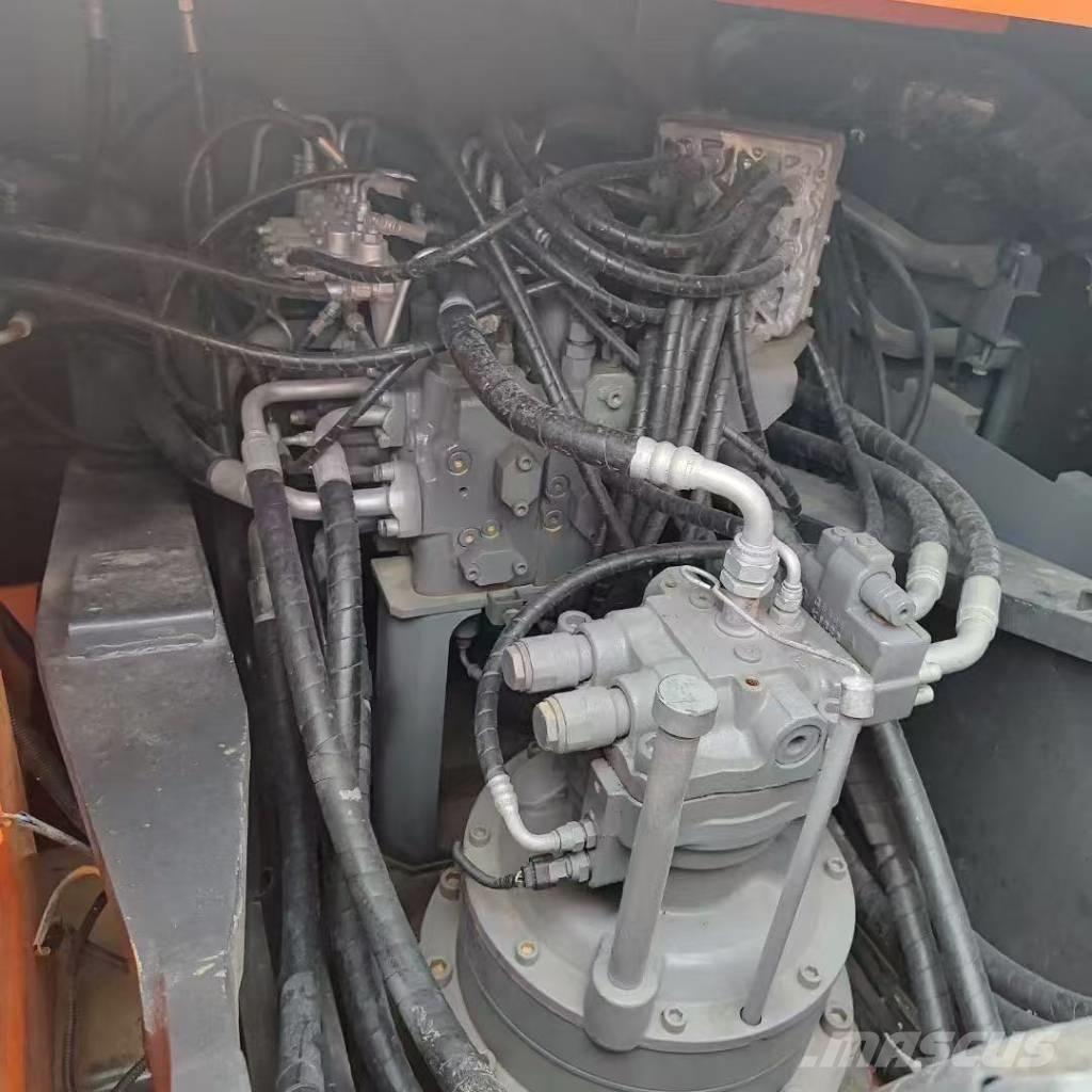 Hitachi 240-3 Верижен екскаватор