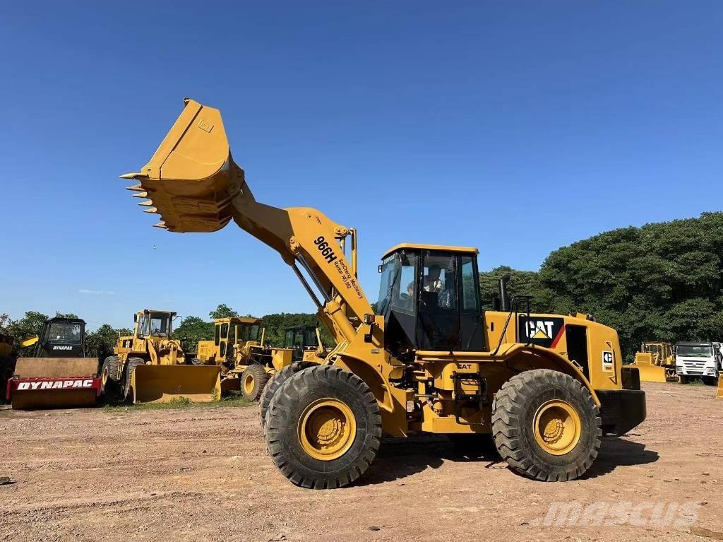 CAT 966H Колесни товарачи