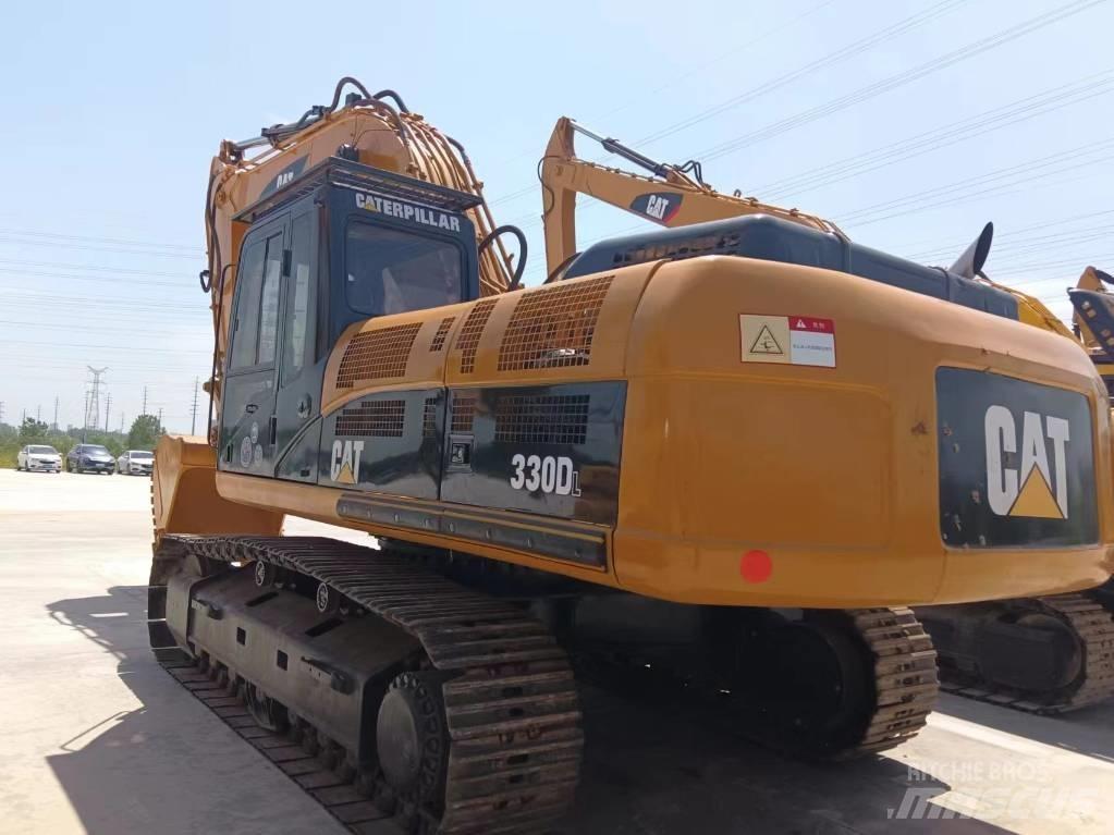 Cata-Dyne 330 Верижен екскаватор