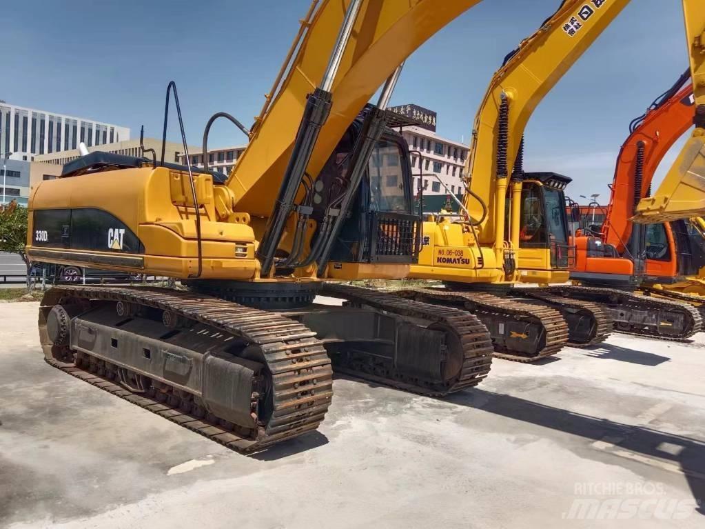 Cata-Dyne 330 Верижен екскаватор
