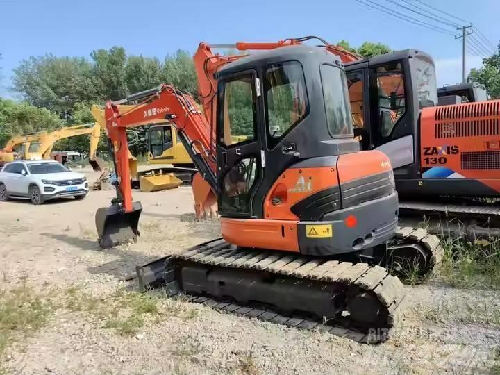Kubota KX155 Мини екскаватори < 7 т
