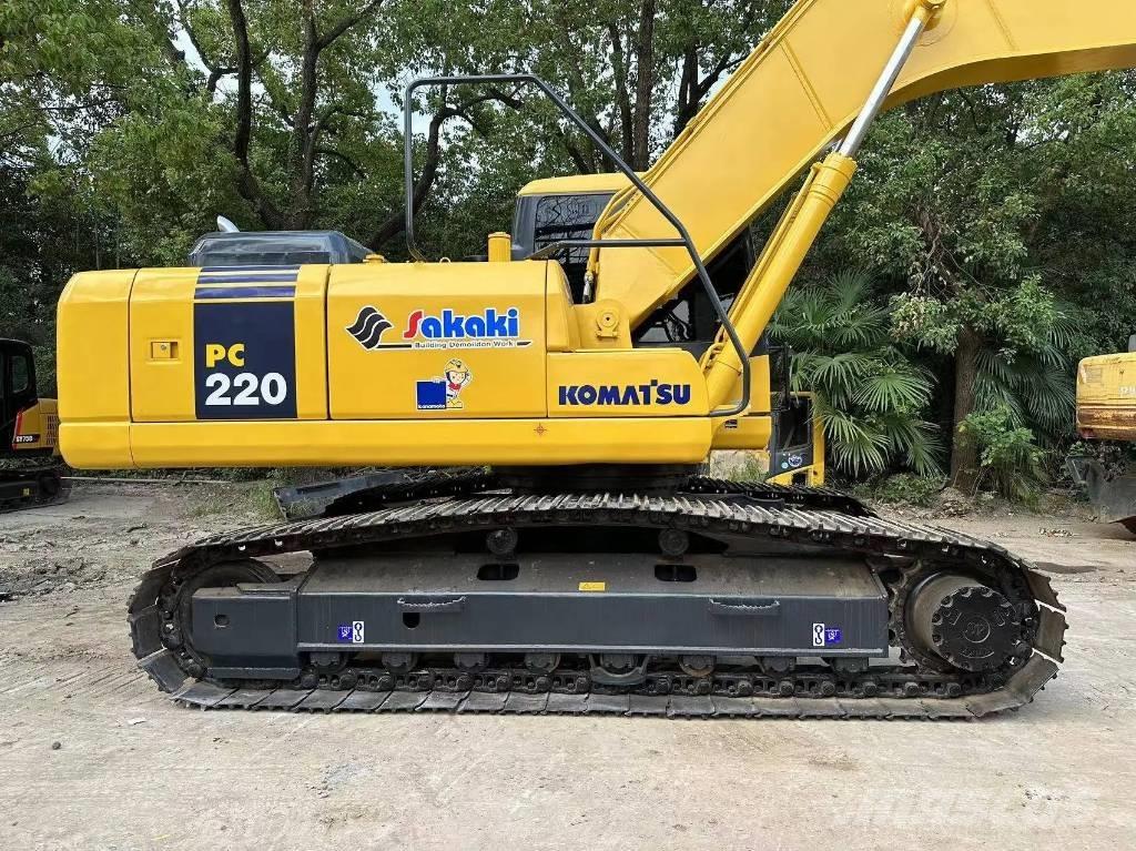 Komatsu PC220-8 Верижен екскаватор