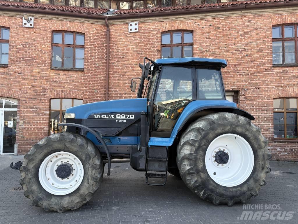 New Holland 8870 Трактори