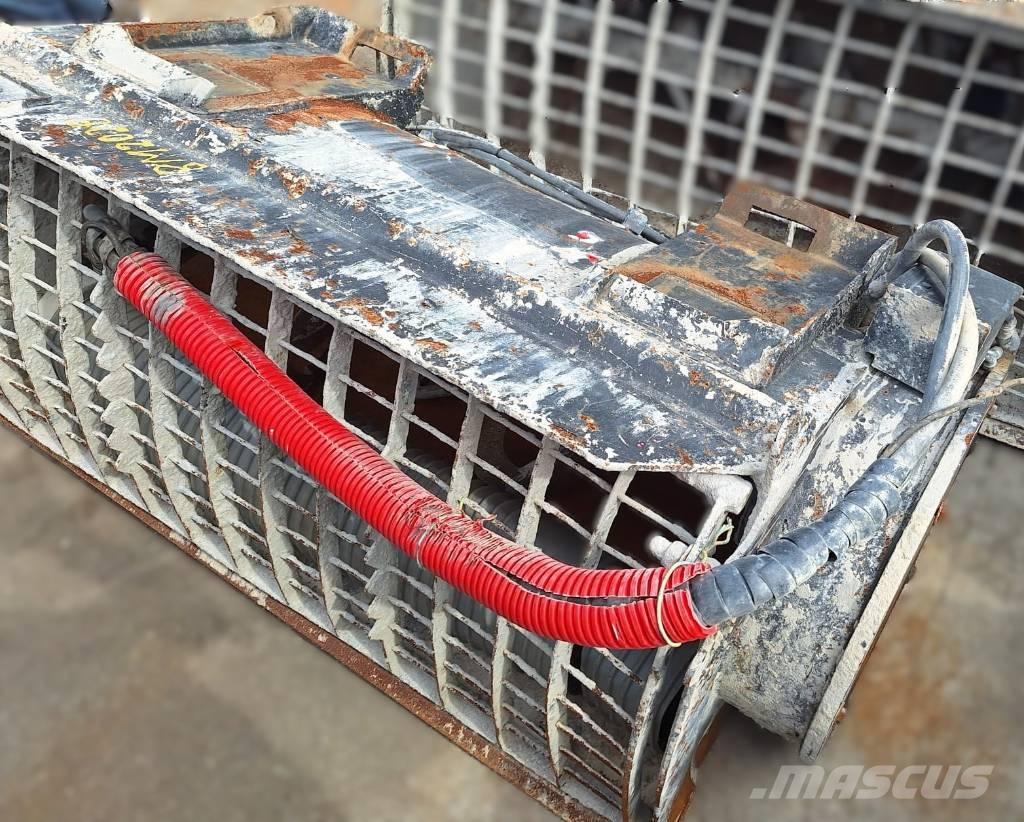  CAMPONESA C06030001 Строителство - Други