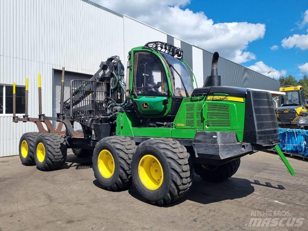 John Deere 1510G Форуардери