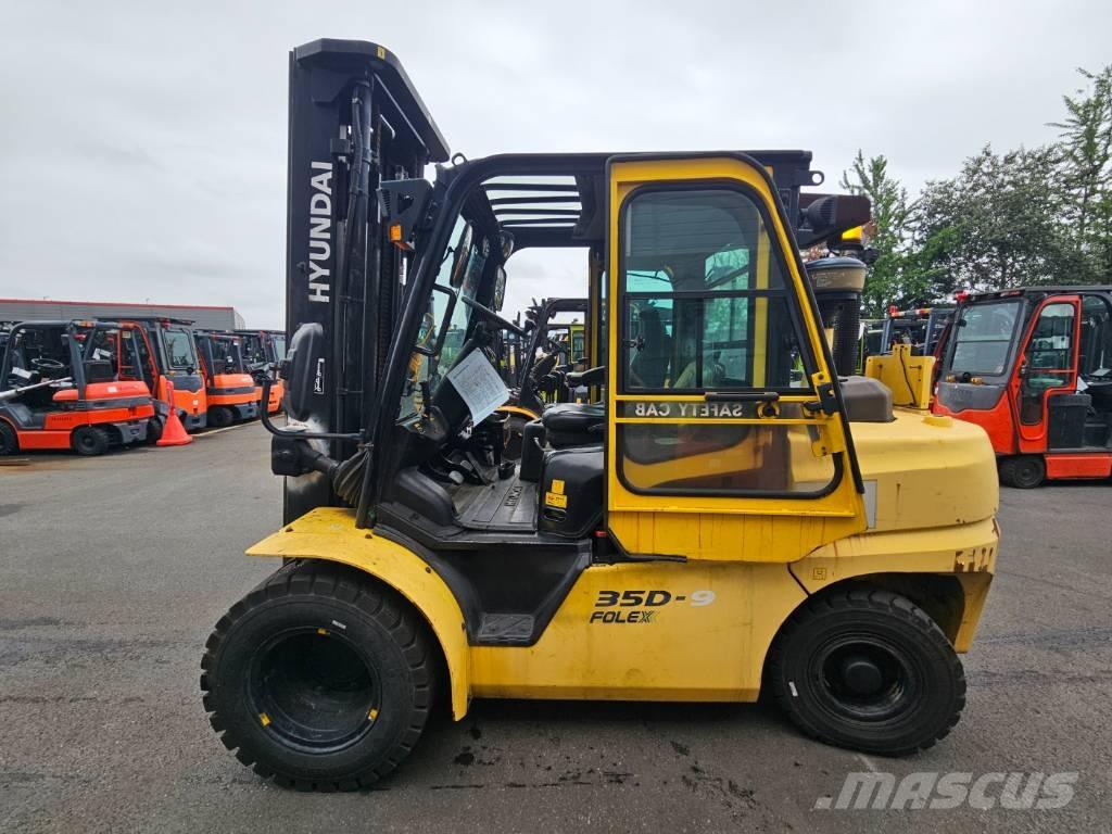 Hyundai 35d-9 Дизелови камиони