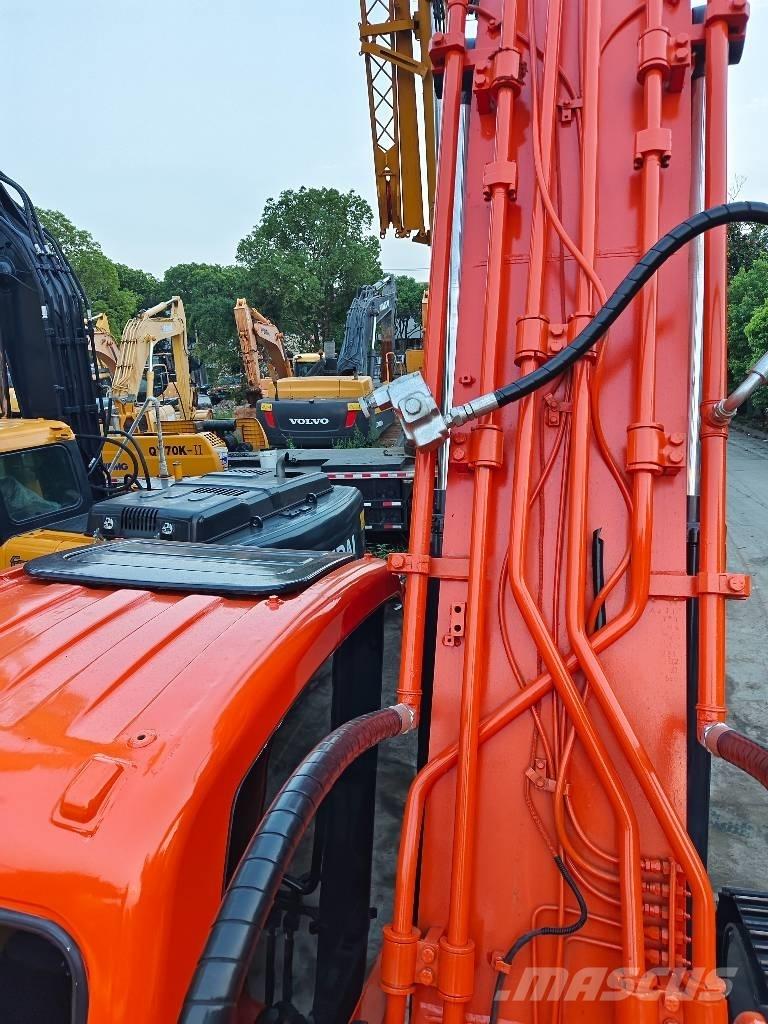 Doosan DX 300 LC Верижен екскаватор