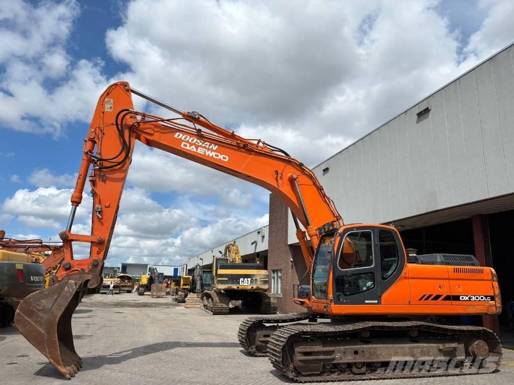 Doosan DX 300 LC Верижен екскаватор