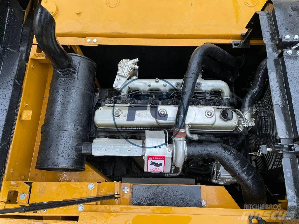 Sany SY215 Средни екскаватори 7т - 12т