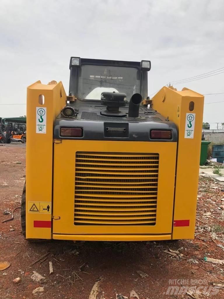 LiuGong 375A Телескопични товарачи