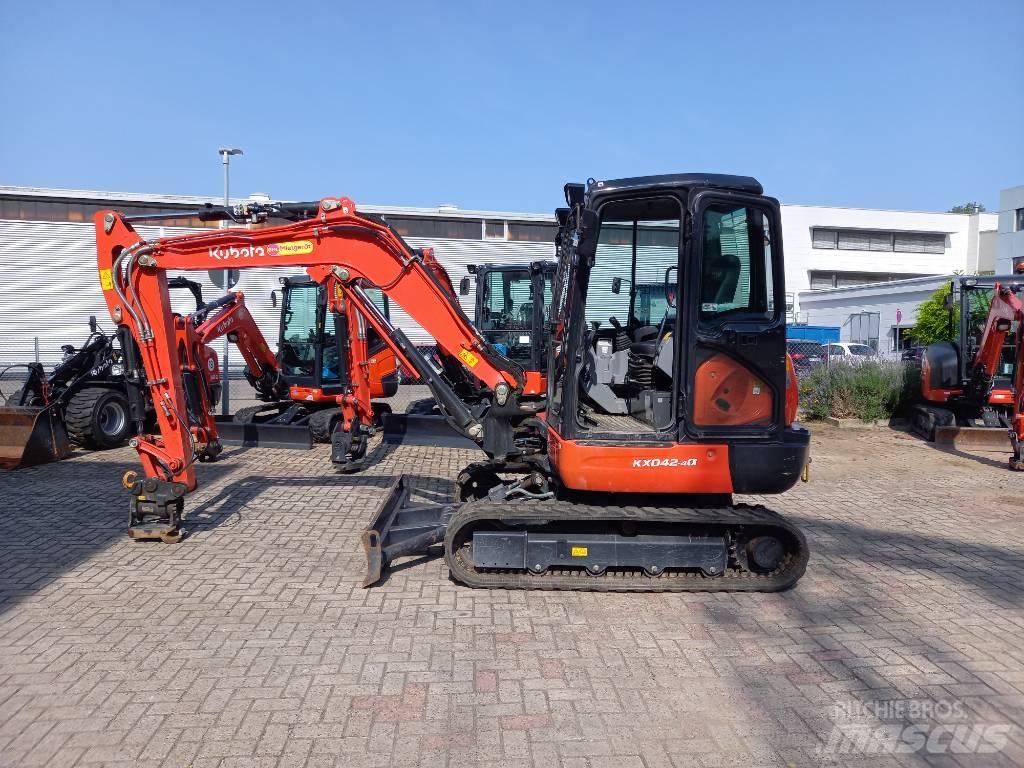 Kubota KX042 - 4NKGLS2 Мини екскаватори < 7 т