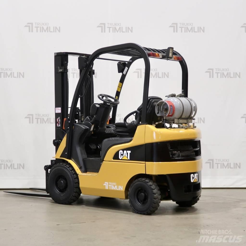 CAT GP15N Камиони с АГУ