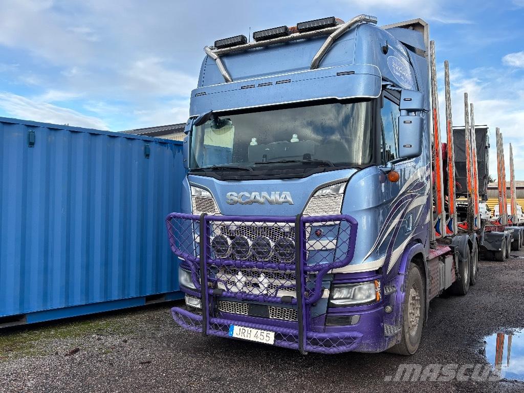 Scania R730B6X4NB За превоз на дървени трупи